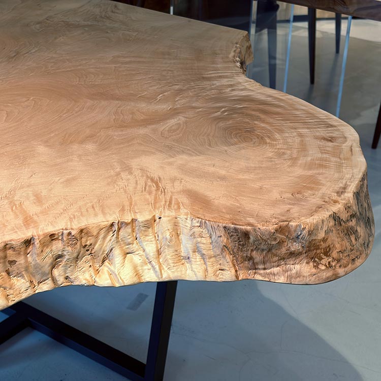 一枚板　トチ / 栃　CN-392-2711　(W300cm)