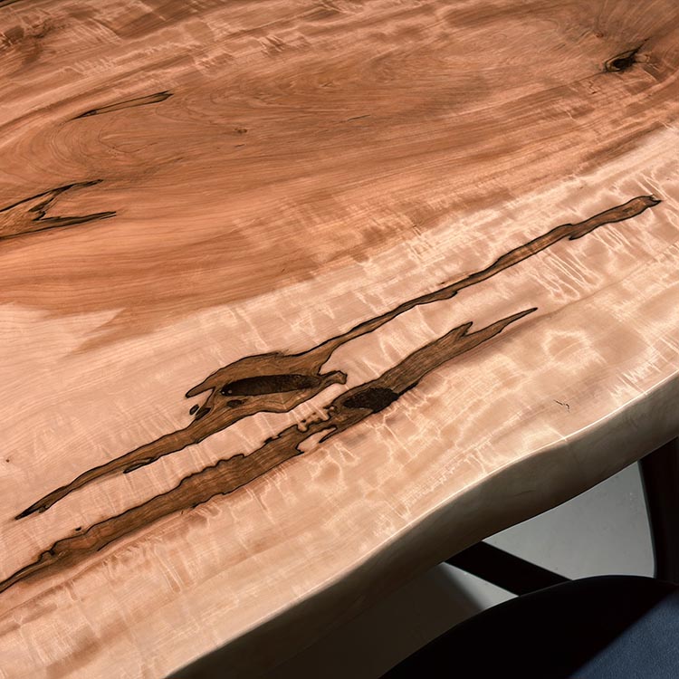 一枚板　トチ / 栃(杢)　K-GM-2202-1546　(W180cm)