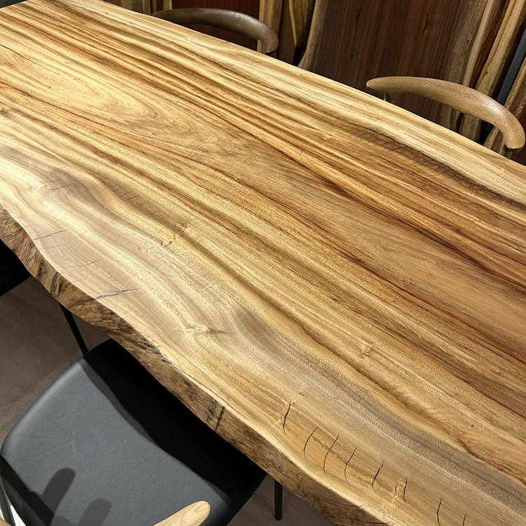 一枚板　クス / 楠　2896-4-1　(W200cm)