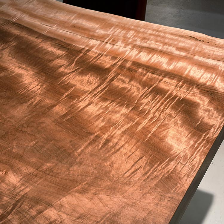 一枚板　トチ / 栃(杢)　K-HN-2203-906　(W240cm)