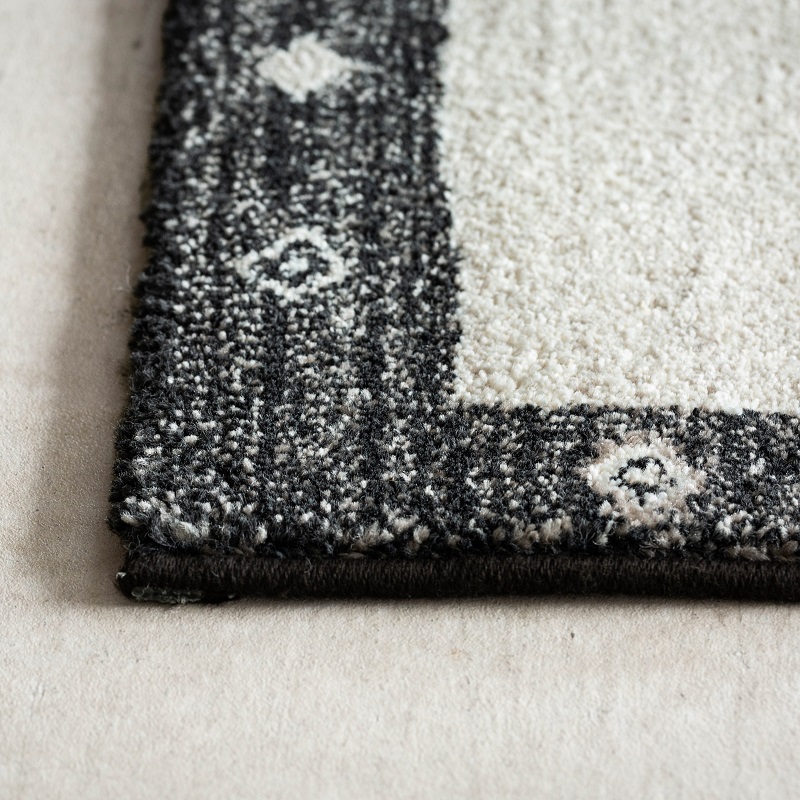 ヴォルテⅡ ラグ