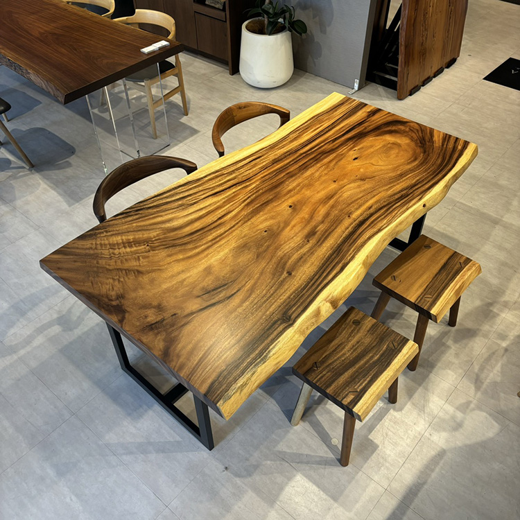 一枚板　モンキーポッド　345-4-1　(W180cm)