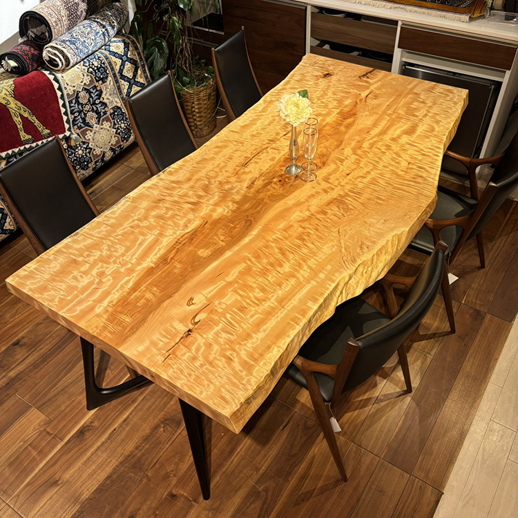 一枚板　トチ / 栃(杢)　TR-CN-C430-2911-2　(W200cm)