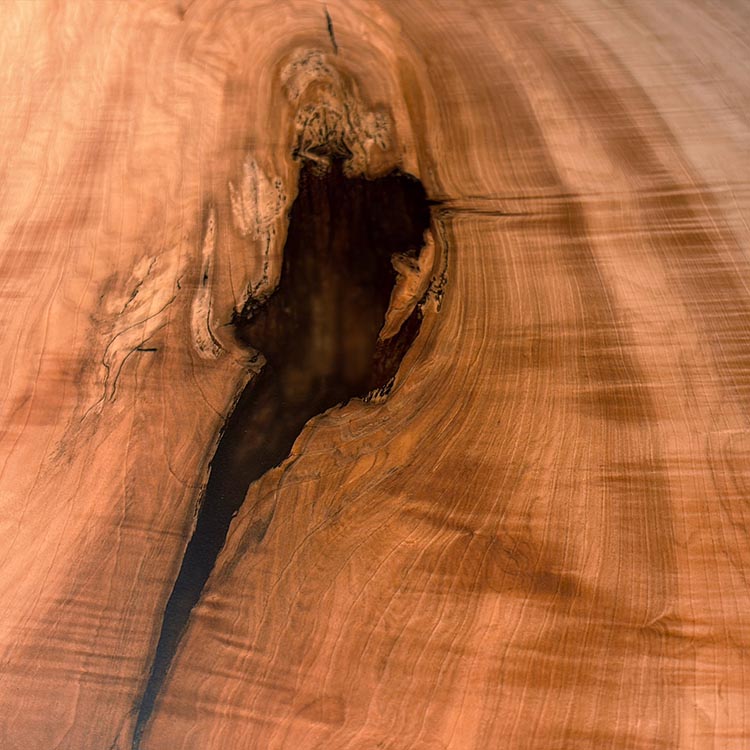 一枚板　トチ / 栃(杢)　K-IW-2111-1062-6　(W240cm)