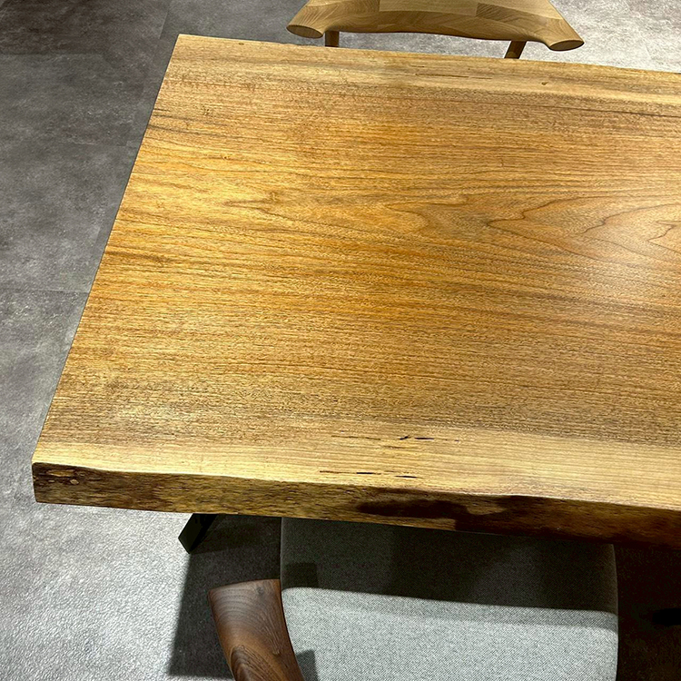 一枚板　ウォールナット　257-4-1　(W180cm)