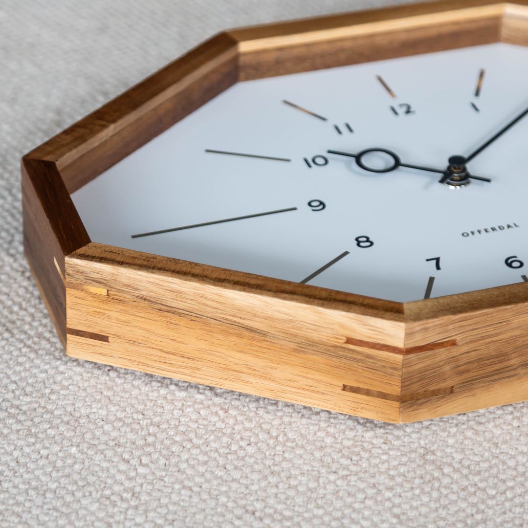 電波時計 ベルモンテ クロック