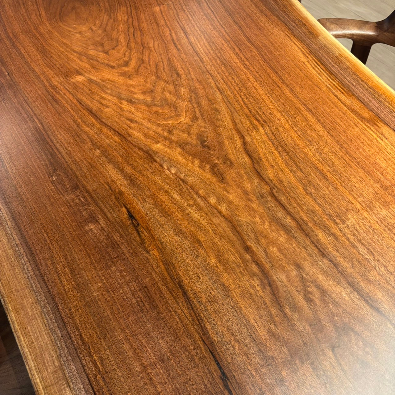 一枚板　ウォールナット　5134-8　(W180cm)