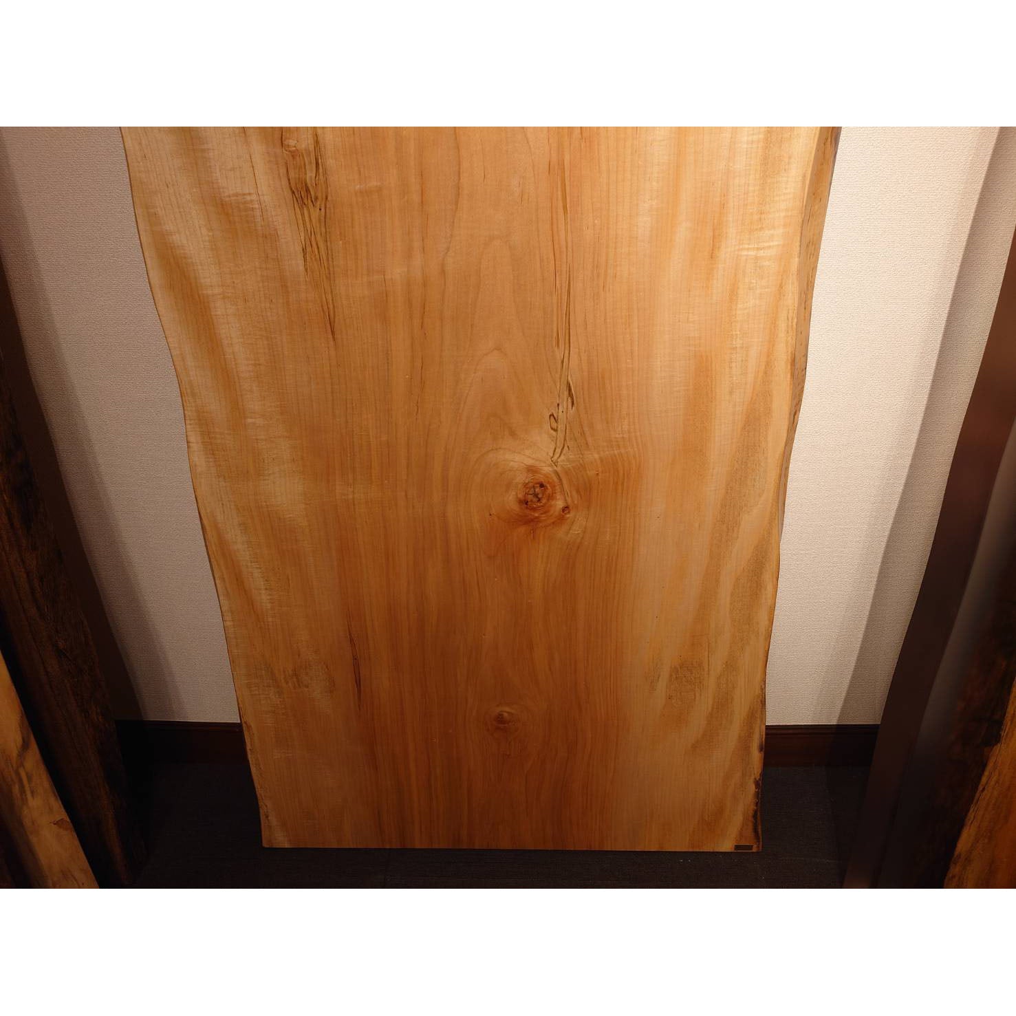 【SOLD OUT】一枚板　ソフトメープル　3247-4　(W210cm)　ダイニングテーブル