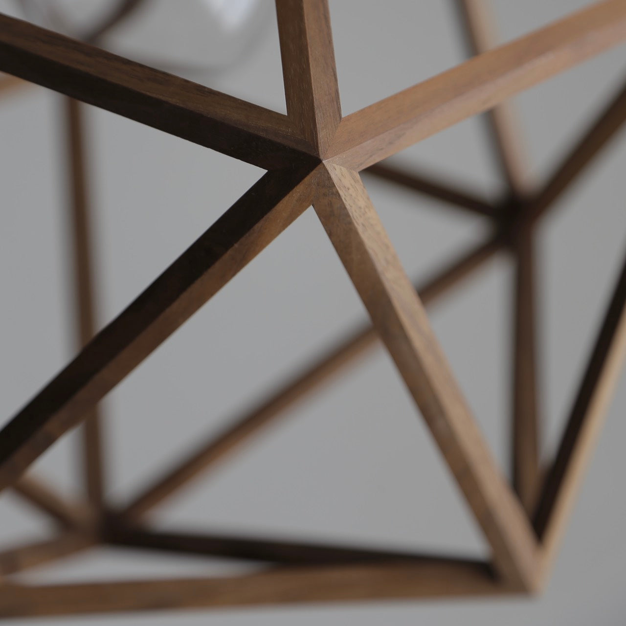 コンフェッティ テーブルランプ