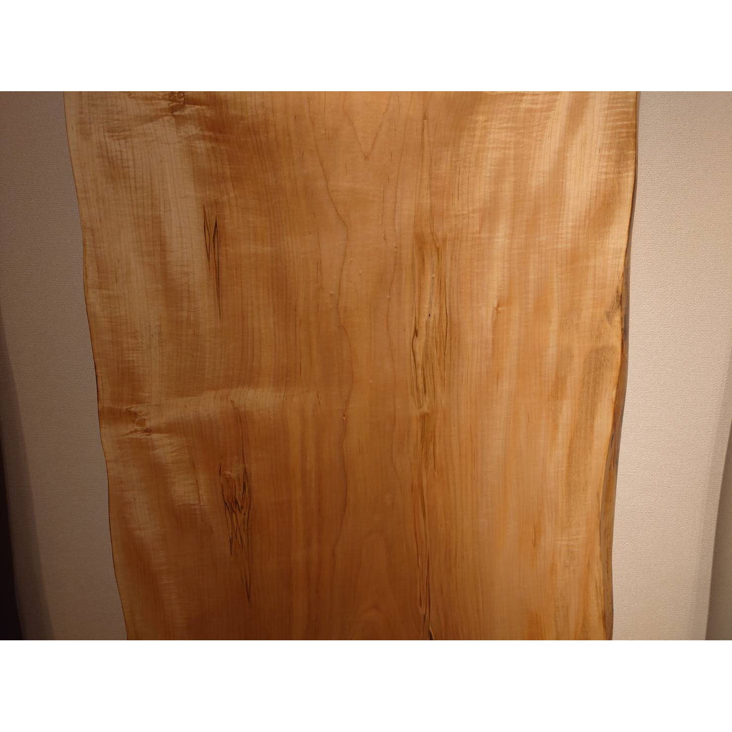 【SOLD OUT】一枚板　ソフトメープル　3247-4　(W210cm)　ダイニングテーブル