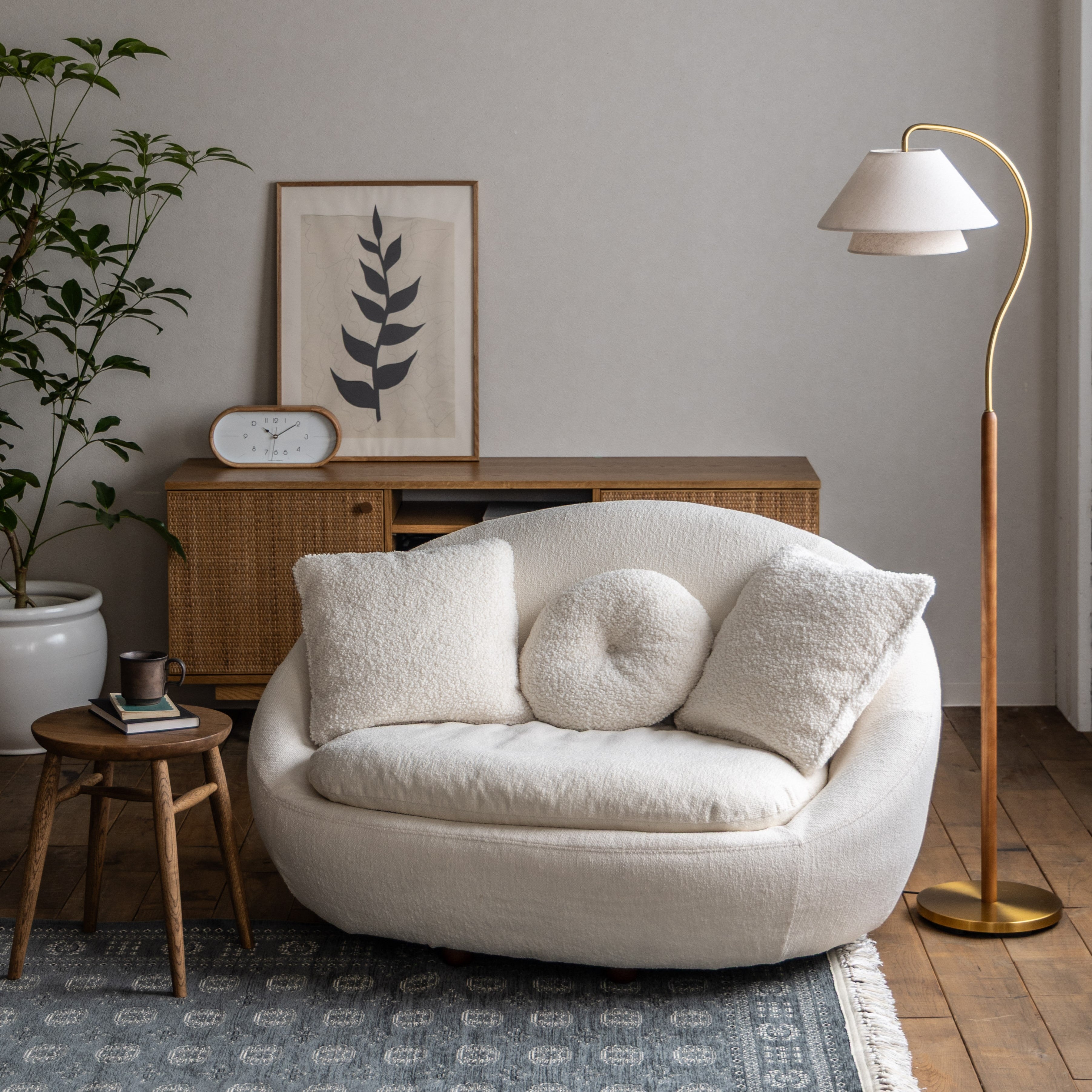 ネルケ フロアランプ